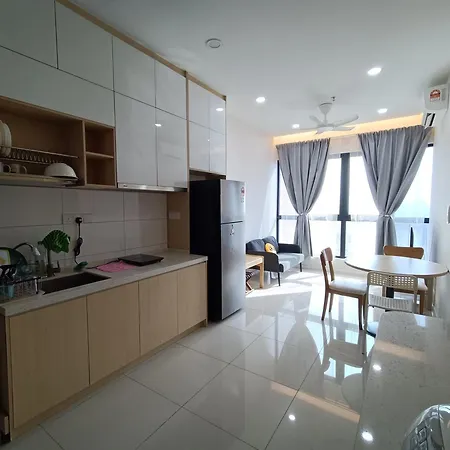 Highpark Suites Kelana Jaya By Kenangan Homes Petaling Jaya Exterior photo